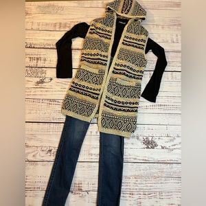 Open front cardigan with pockets and hood medium